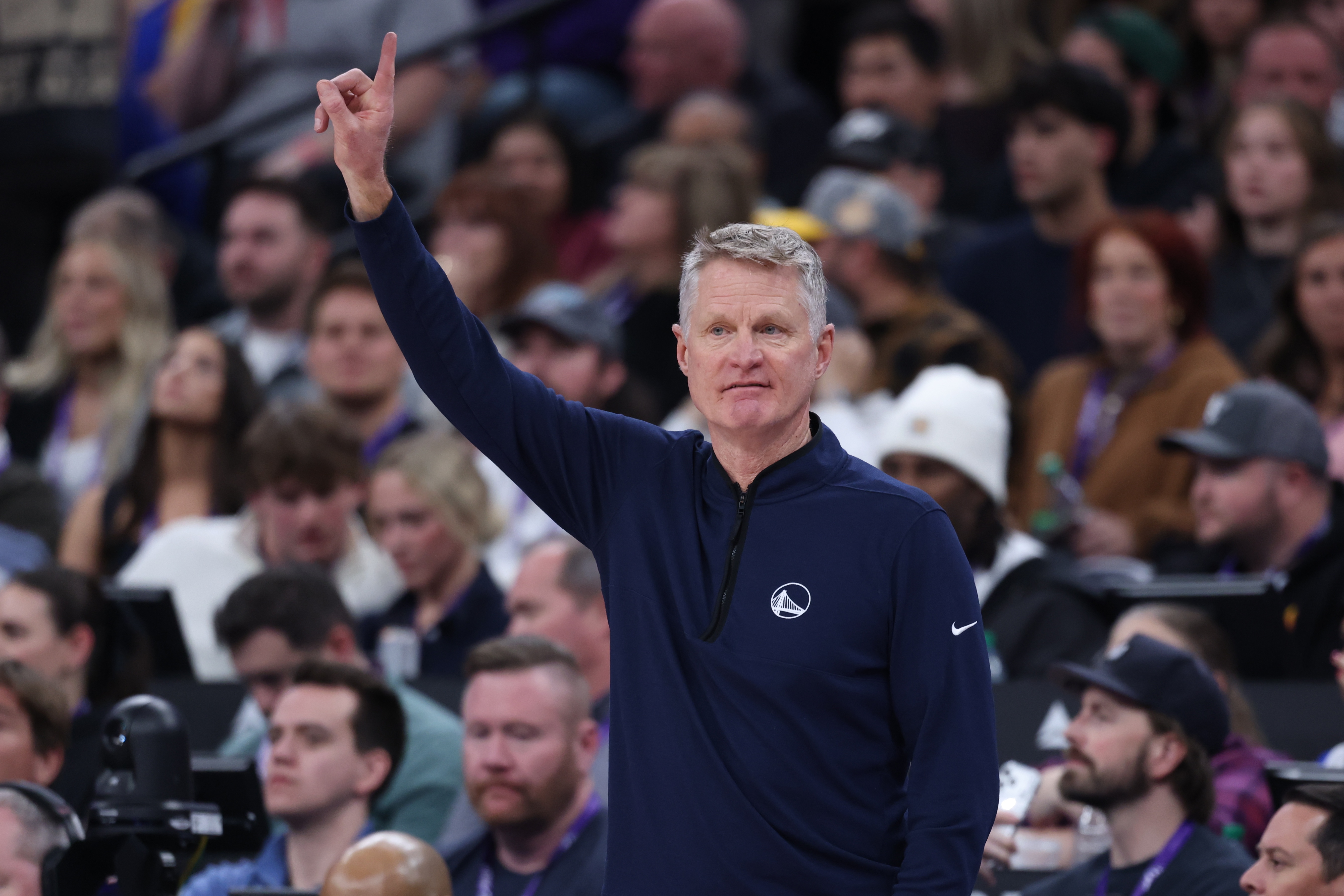 新2网址-和库追锁死？Amick：科尔下赛季继续执教勇士已是确定无疑的事