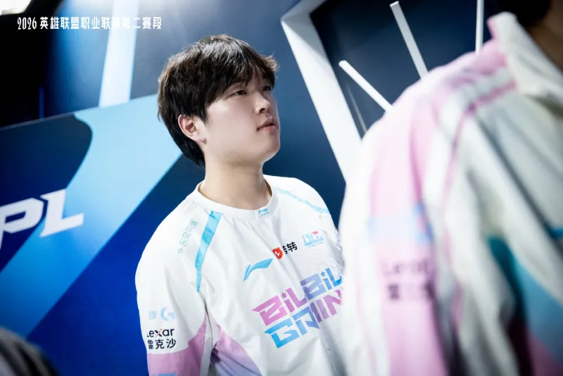 新2足球网址-LPL分享BLG赛后返图：运筹决胜，连战连捷